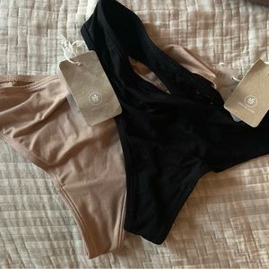 NWT 2 x IL Layla thong